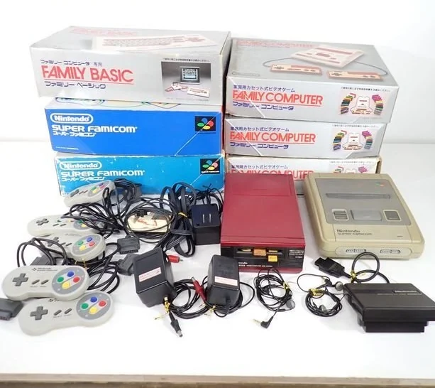 Consoles & accessoires — Photo 10