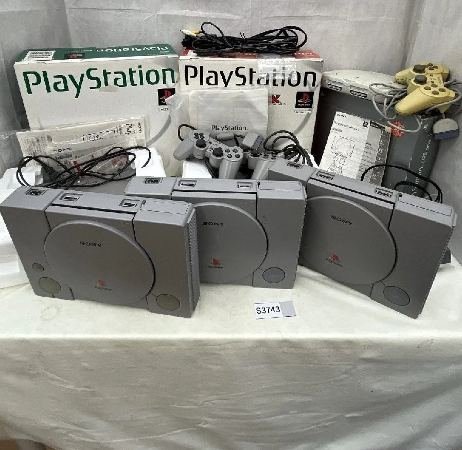 Consoles & accessoires — Photo 13